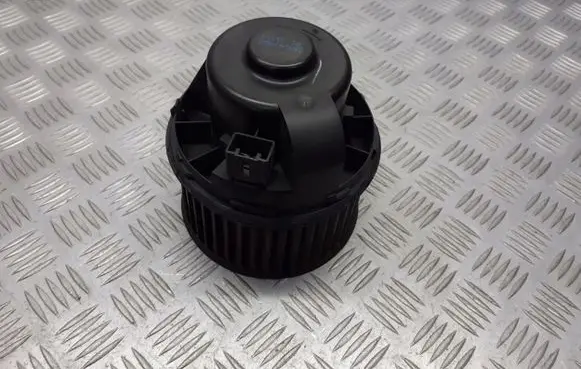 Ford C-MAX I Front door blower motor 3M5H-18456-EC