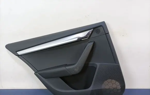 Skoda Octavia Mk3 (5E) Door card panel trim set 