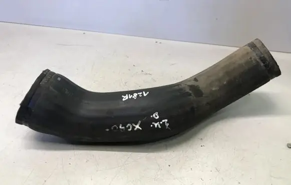 Volvo XC90 Intercooler hose/pipe 30680217