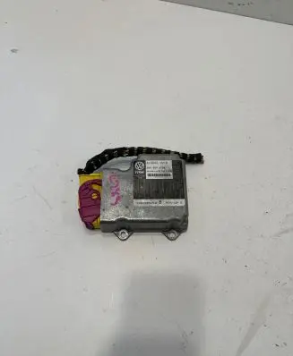 Volkswagen PASSAT B7 Airbag control unit/module 5N0959655R 221098111 22H14S1918