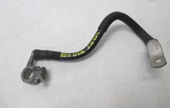 Volkswagen Eos Positive cable (battery)
