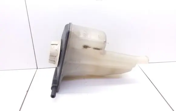 Volvo S40, V40 Coolant expansion tank/reservoir 30804963