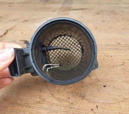 Mass air flow meter