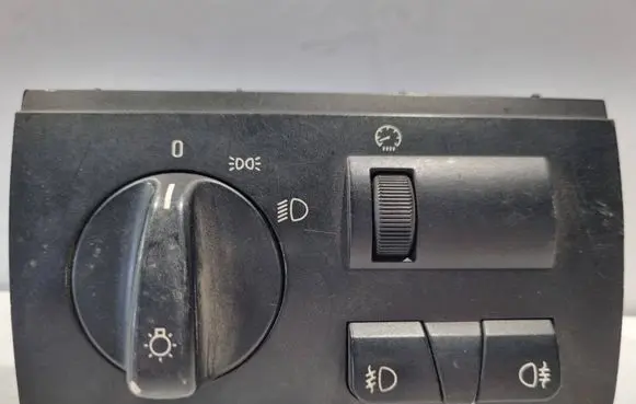 BMW X5 E53 Light switch