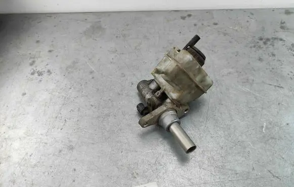 Volkswagen PASSAT CC Master brake cylinder 3C1614019E