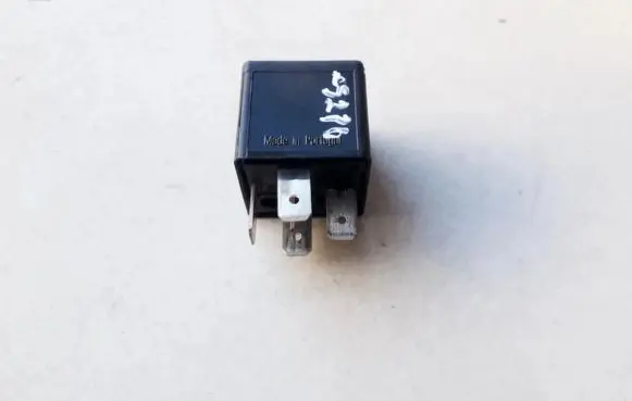 Volvo V50 Other relay 9441160 V23134-A52-X345