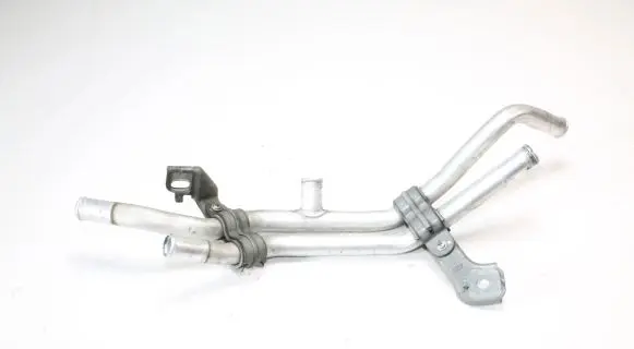 Toyota Prius (XW30) Engine coolant pipe/hose