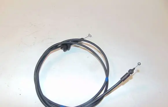 Engine bonnet/hood lock release cable