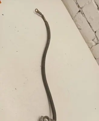 Volkswagen Transporter - Caravelle T4 Positive cable (battery)