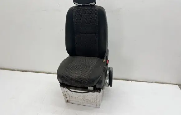 Mercedes-Benz Sprinter W906 Front driver seat MAMUTKO20819