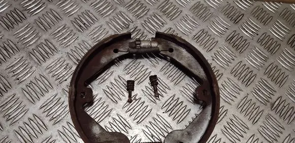 Volkswagen Touareg I Handbrake/parking brake pads 