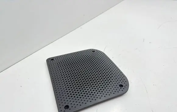 BMW 1 F40 Subwoofer grill/trim 2622499