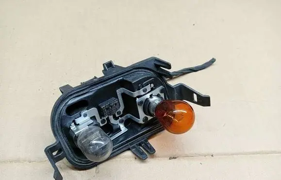 Audi A3 S3 8V Tail light bulb cover holder