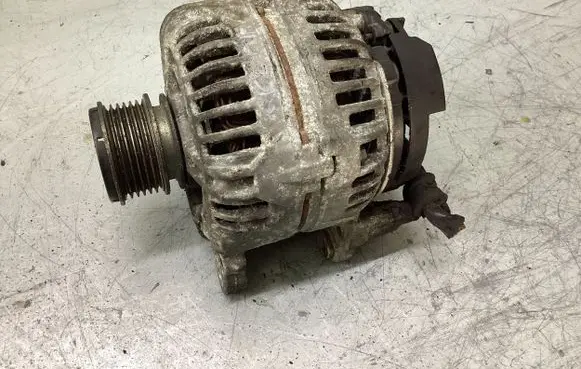Skoda Octavia Mk2 (1Z) Generator/alternator 06F903023F 0124525091