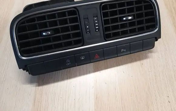 Volkswagen Polo V 6R Dash center air vent grill 6C0819704A