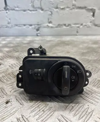 Ford Fusion Light switch 2S6T13A024BB