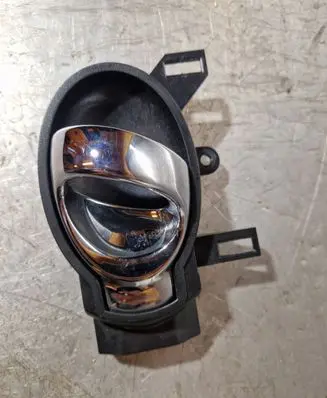Nissan Juke I F15 Rear door interior handle 80671BA61A DH65019CP 20112015