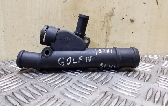 Engine coolant pipe/hose
