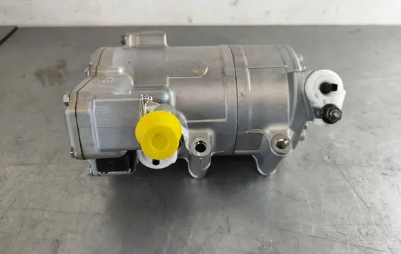 Volvo V60 Air conditioning (A/C) compressor (pump) 36012859 36010354 36011559