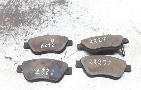 Opel Corsa D Brake pads (front) 