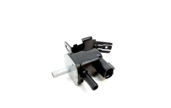 Toyota RAV 4 (XA40) Valve vacuum 9091012276