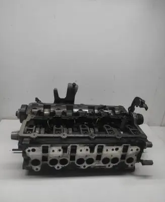 Volkswagen PASSAT B6 Engine head 