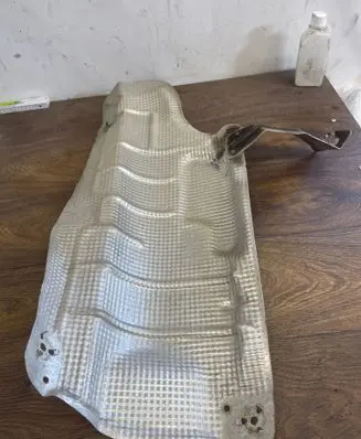 Renault Master III Exhaust heat shield 205407196r