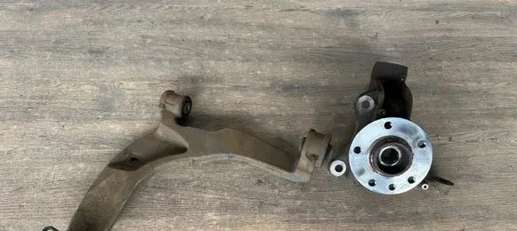 Volkswagen Transporter - Caravelle T5 Front control arm 7E0407165C