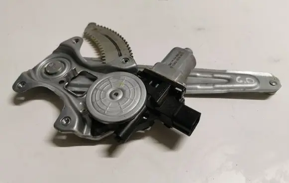 Subaru Outback (BS) Rear door window regulator with motor 62188AL01A