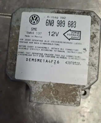 Volkswagen Transporter - Caravelle T4 Airbag control unit/module 6N0909603