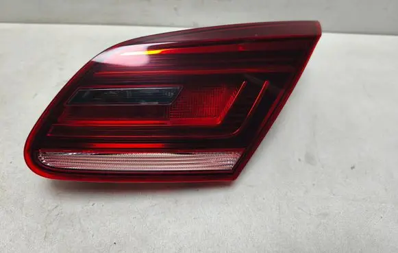 Volkswagen PASSAT CC Tailgate rear/tail lights 3C8945308Q