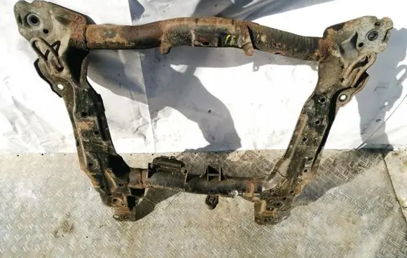 Honda FR-V Front subframe