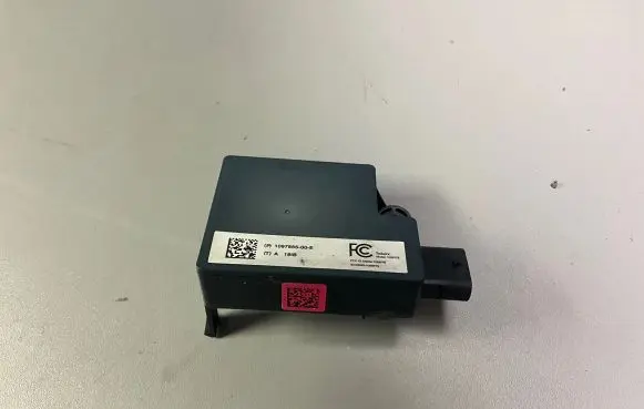 Tesla Model 3 Other control units/modules 109785500E 1C200981097775