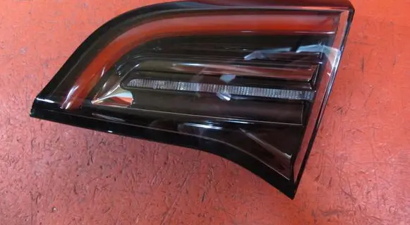 Tesla Model Y Tailgate rear/tail lights 150208900B