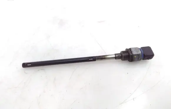 Opel Vivaro Oil level sensor 670535B