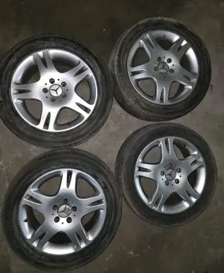 Mercedes-Benz CL C215 R17 alloy rim A2204012402