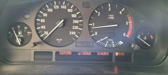 BMW 5 E39 Speedometer (instrument cluster) 6906998 62116906998