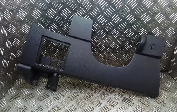 Nissan Qashqai+2 Dashboard lower bottom trim panel 68106JD900