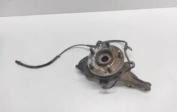 Hyundai i30 Front wheel hub
