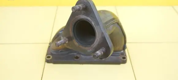 Audi A3 S3 8P Exhaust manifold 022253018P 26SP12