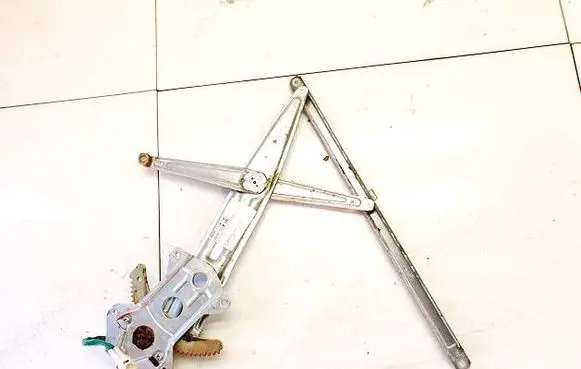 Sliding door window regulator with motor