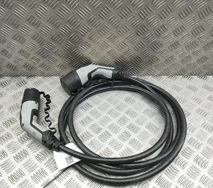 Tesla Model Y Juniper Electric car charging cable EVT2G3PC3AC32A