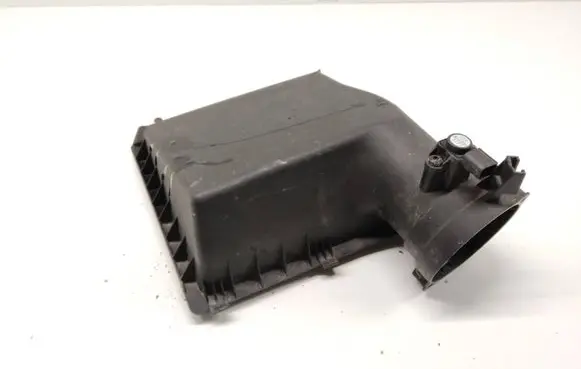 Mercedes-Benz B W246 W242 Air filter box cover 0113019B