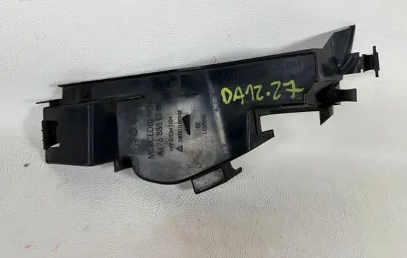 Mercedes-Benz A W176 Intercooler air guide/duct channel 