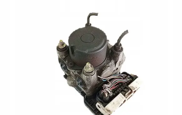Toyota Avensis T250 ABS Pump 28080