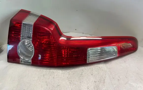 Volvo V50 Rear/tail lights 30698918 28120106