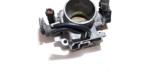 Mazda 626 Throttle valve