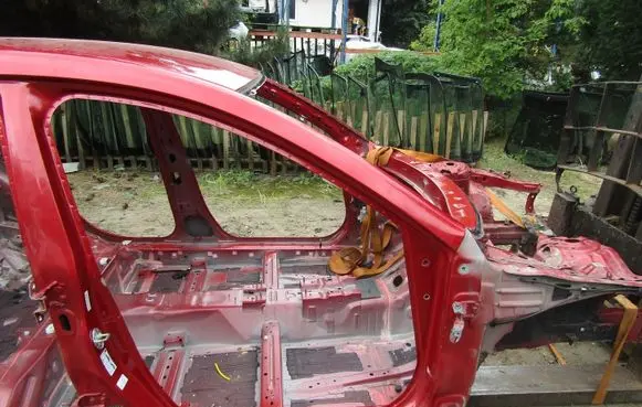 Mazda 3 III Side car body part KRIS235789