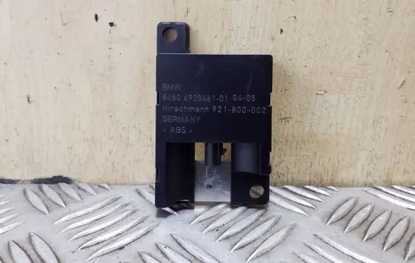 BMW X5 E53 Bluetooth antenna 84506928461 6928461 921800002