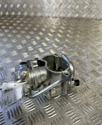 Volvo XC90 Fuel injection high pressure pump 31392104 31316143